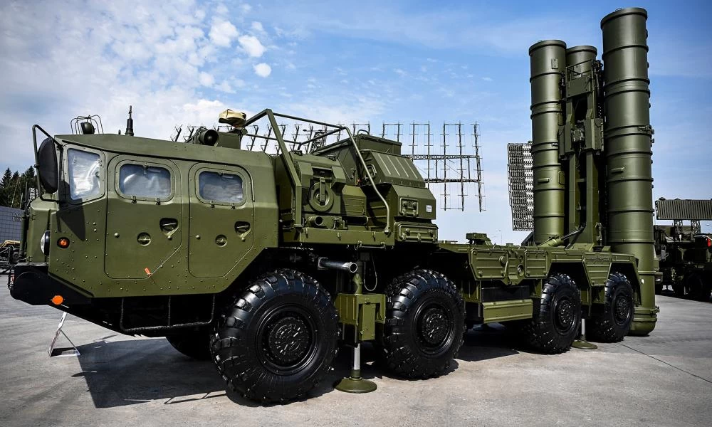 Forbes: "Οι Ρώσοι μπορεί να μετέφεραν S-400 στη Λιβύη"